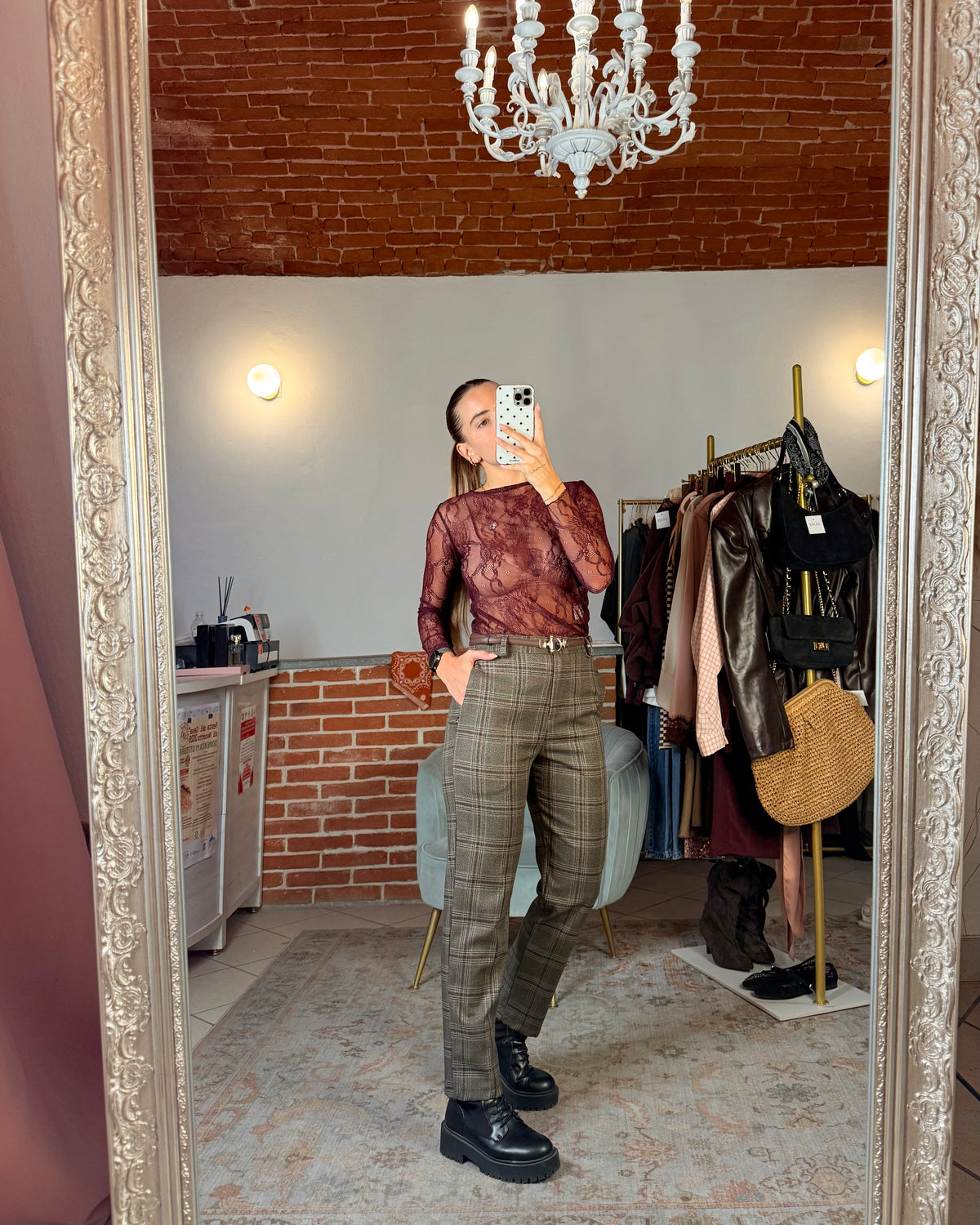 Pantalone a sigaretta