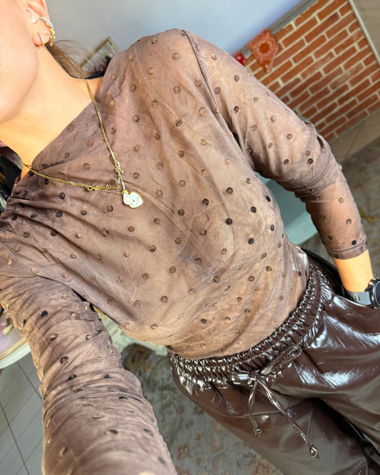 Maglia in tulle e pois in velluto