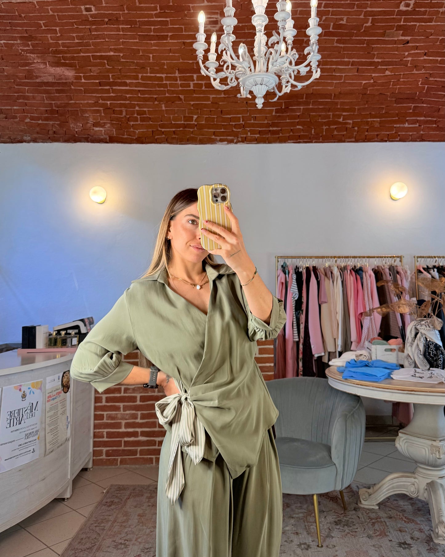 Blusa a portafoglio