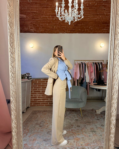 Tailleur camel