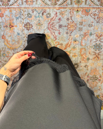 Canotta in raso e pizzo