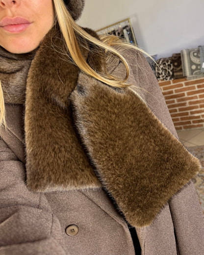 Collo in eco pelliccia