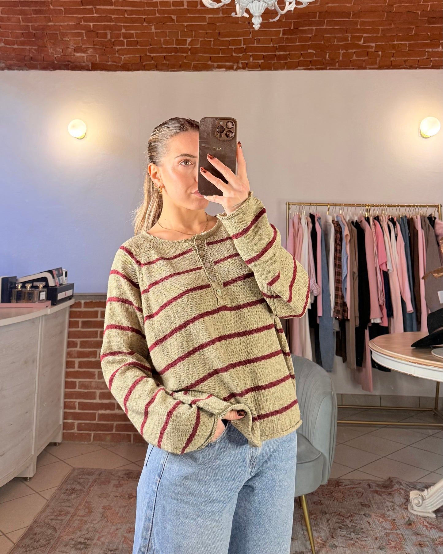 Maglioncino in cotone con bottoni