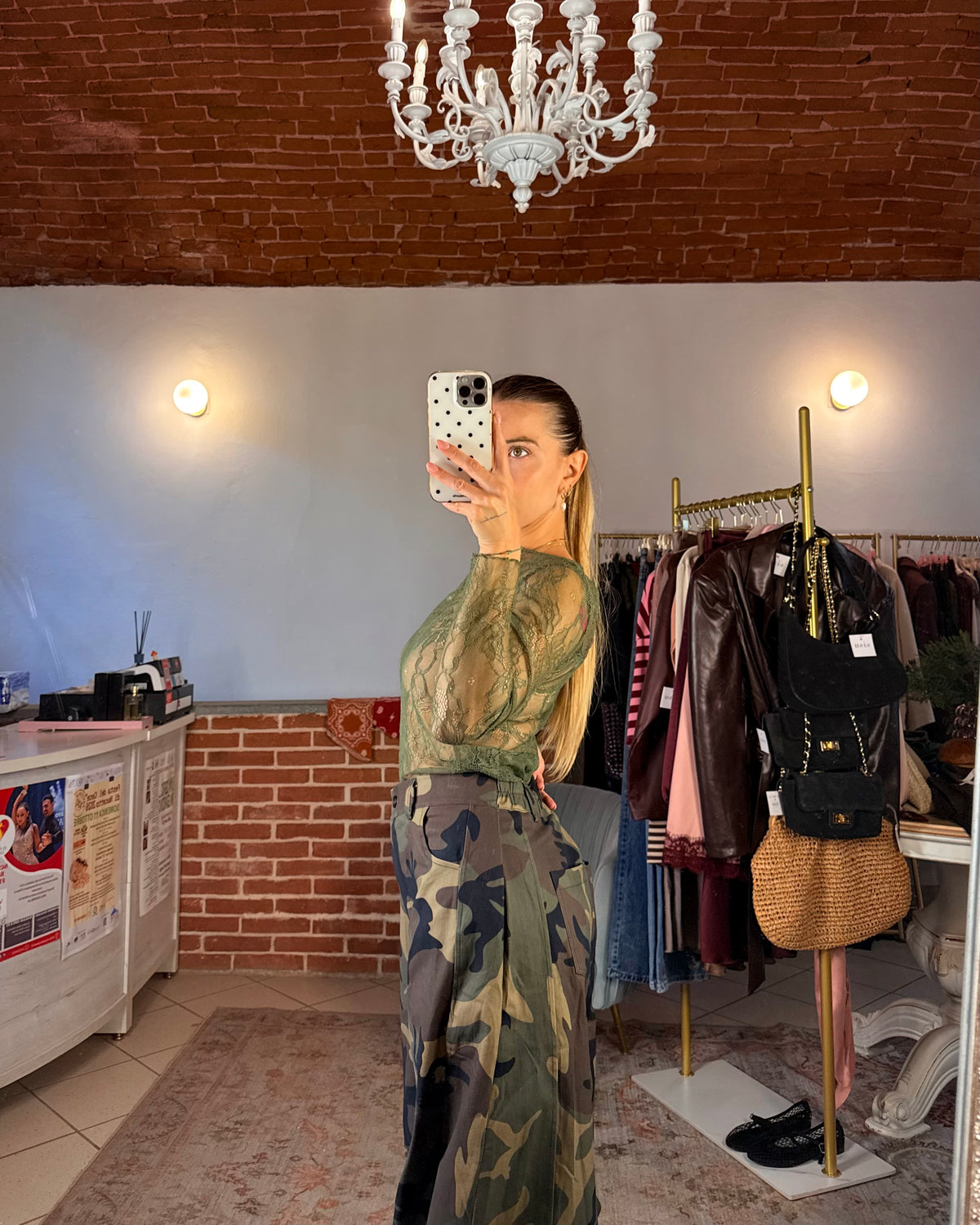 Maglia in pizzo
