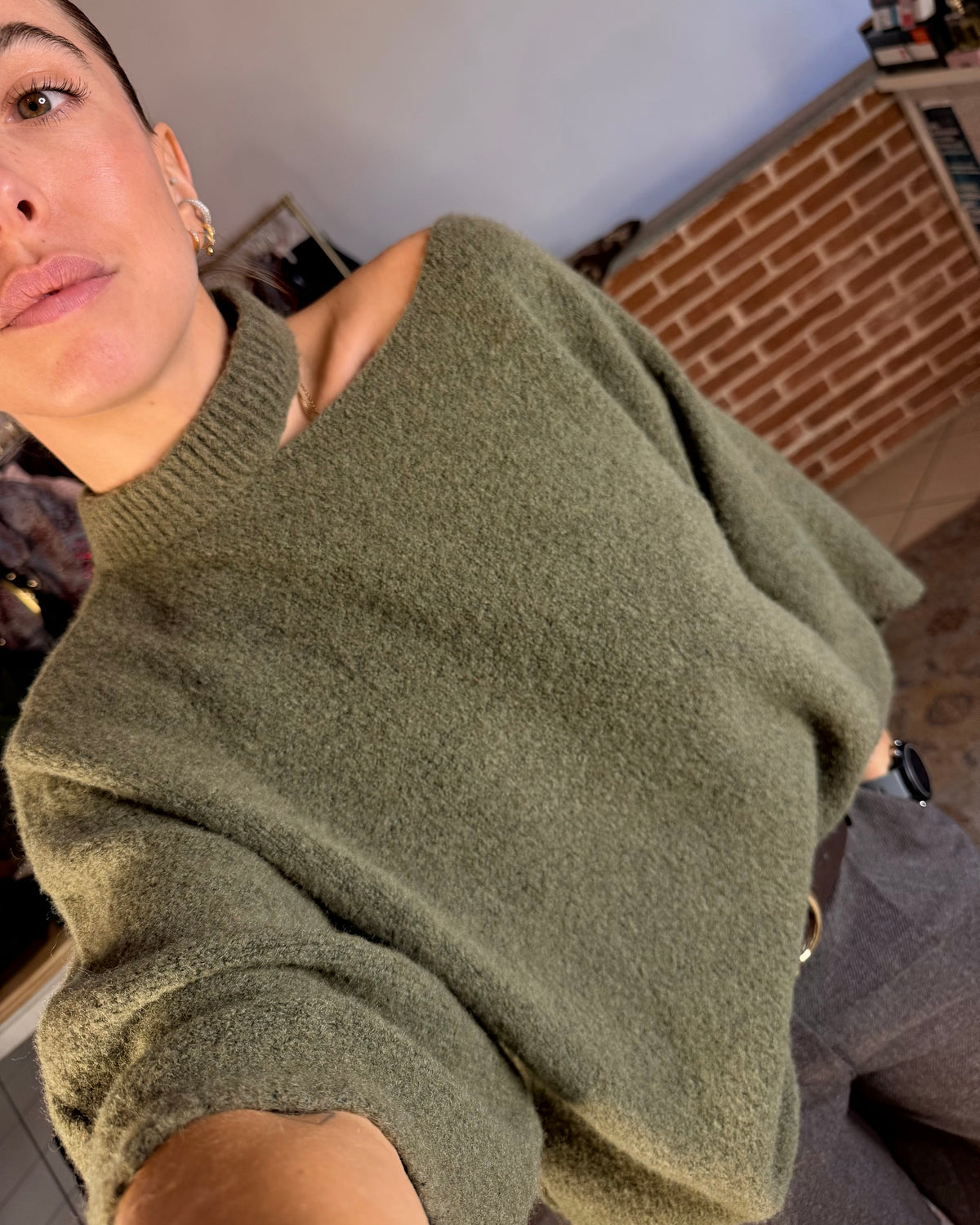 Maglione colletto cutout