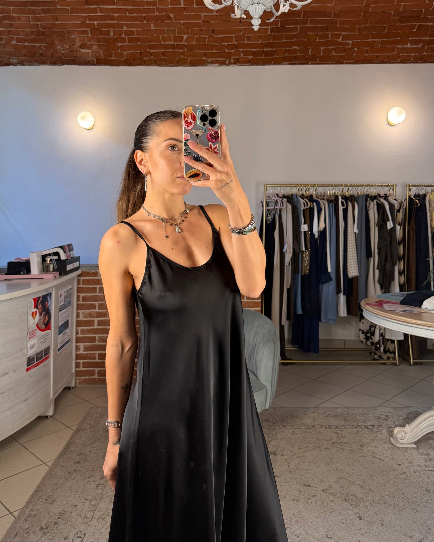 Abito in raso