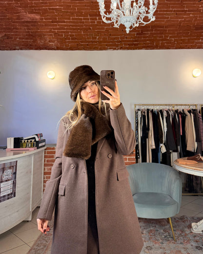 Collo in eco pelliccia