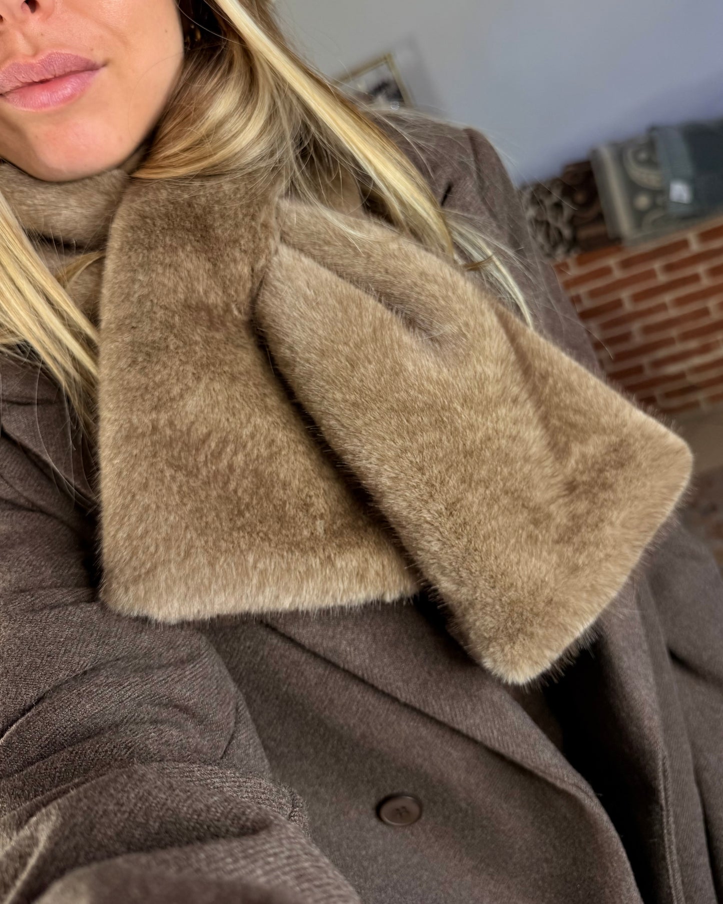 Collo in eco pelliccia