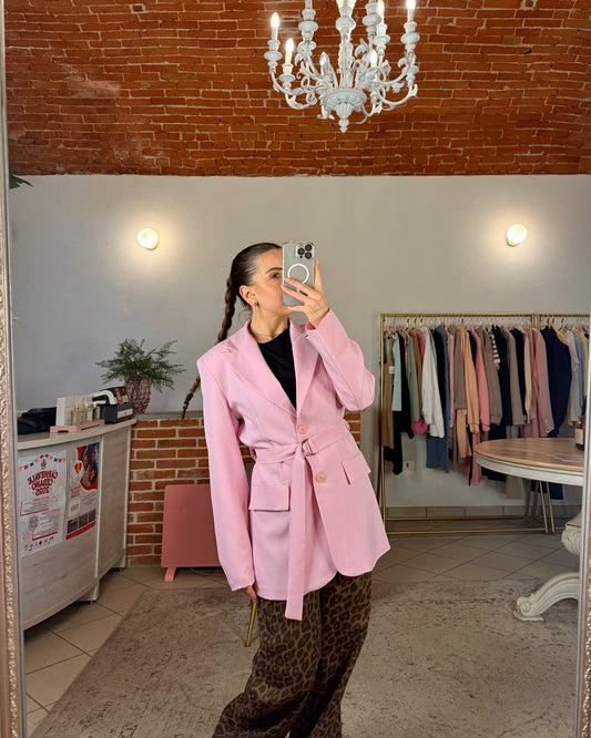 Blazer oversize con cintura