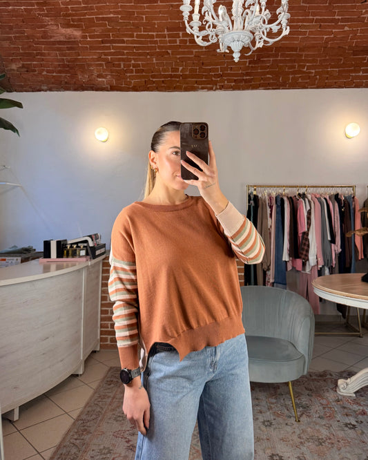 Maglioncino asimmetrico in cotone