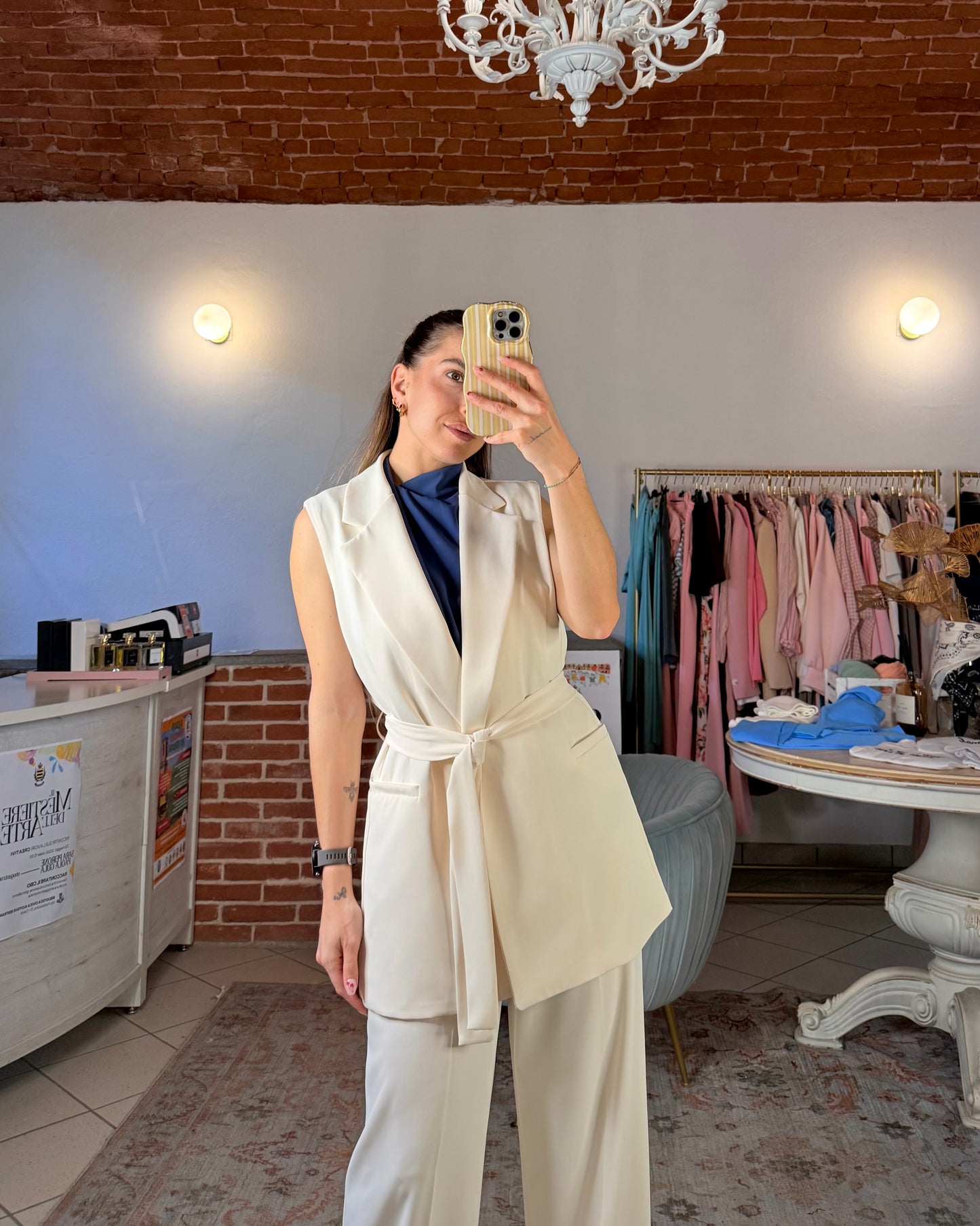 Tailleur smanicato