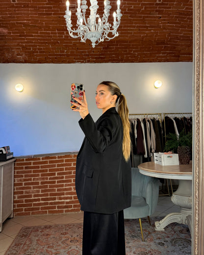 Oversized fitted blazer