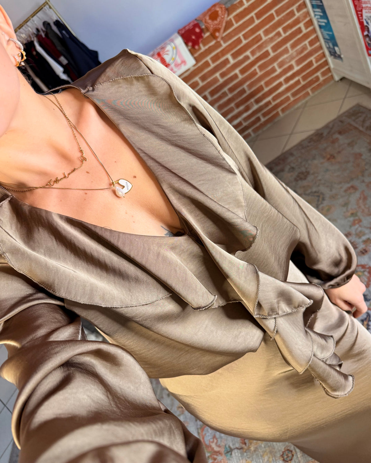 Camicia in raso con rouches