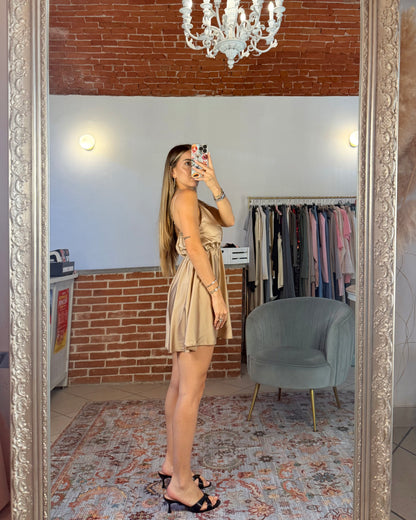 Tutina in raso