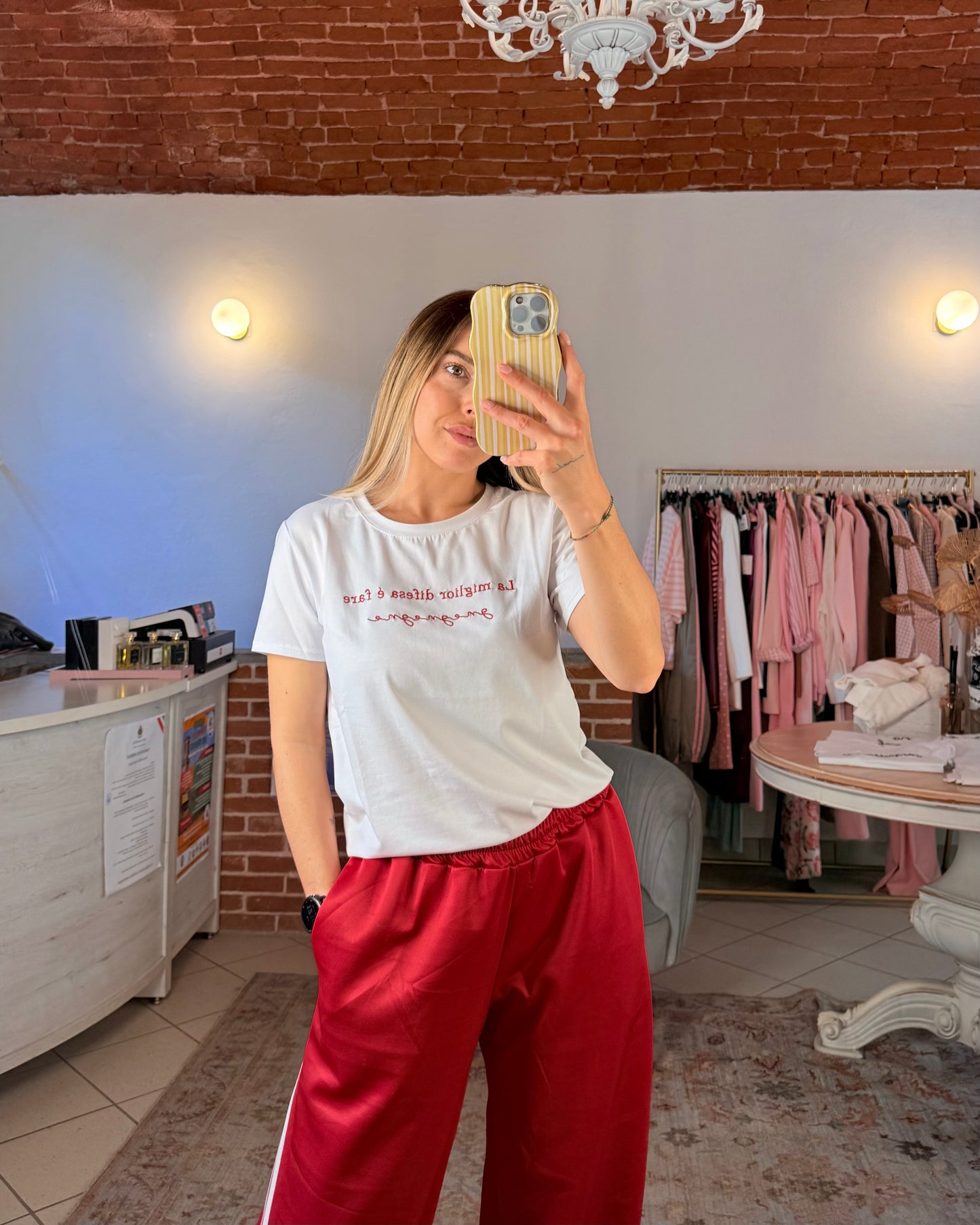 T-shirt “La miglior difesa è fare gnegnegne”