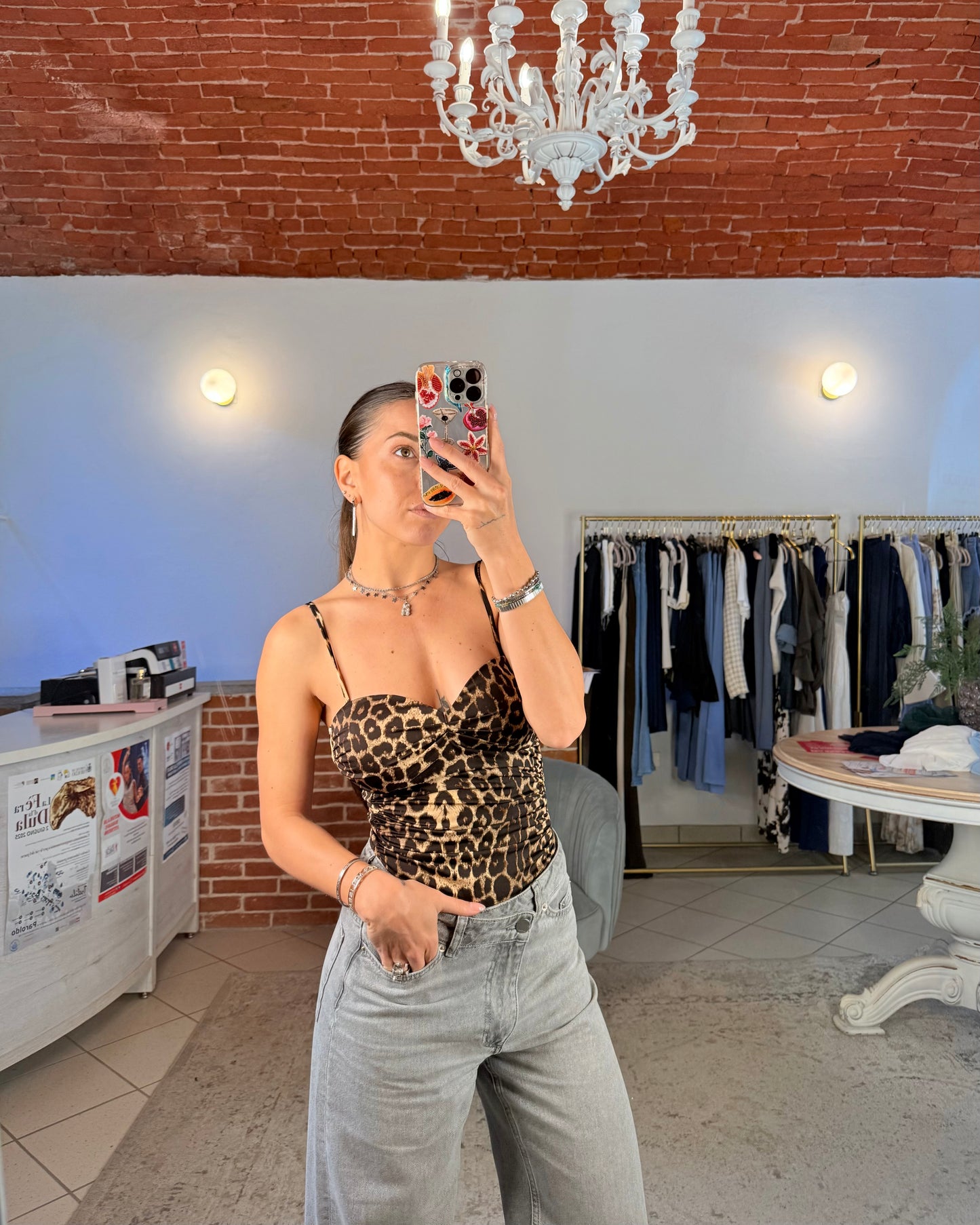 Body con coppe