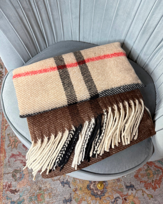 Écharpe à motifs tartan avec franges