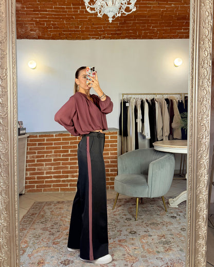 Pantalone con banda laterale