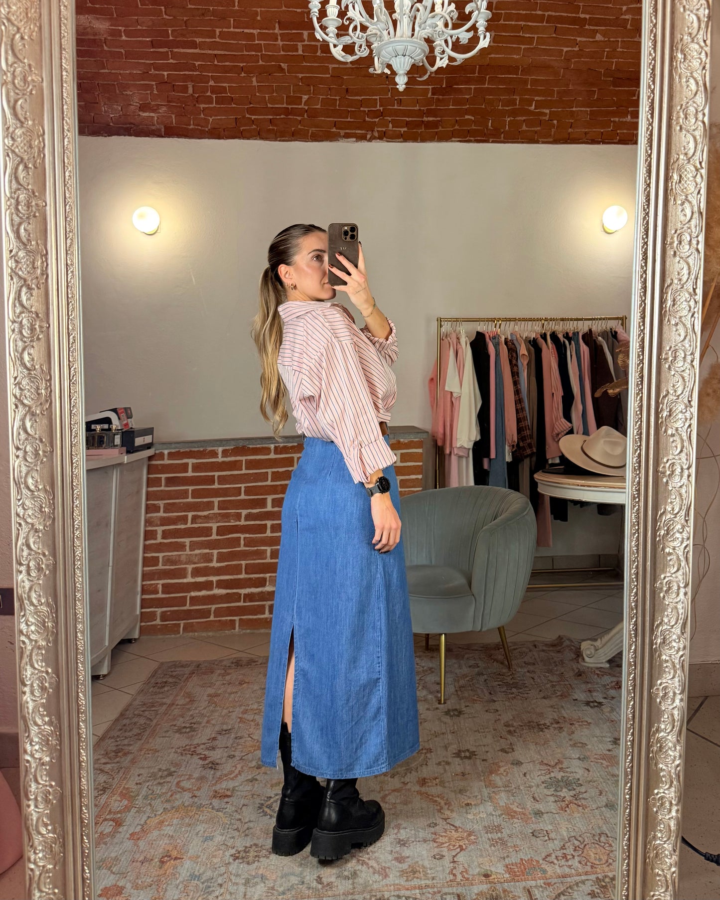 Longuette in denim con spacco