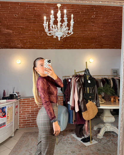 Pantalone a sigaretta