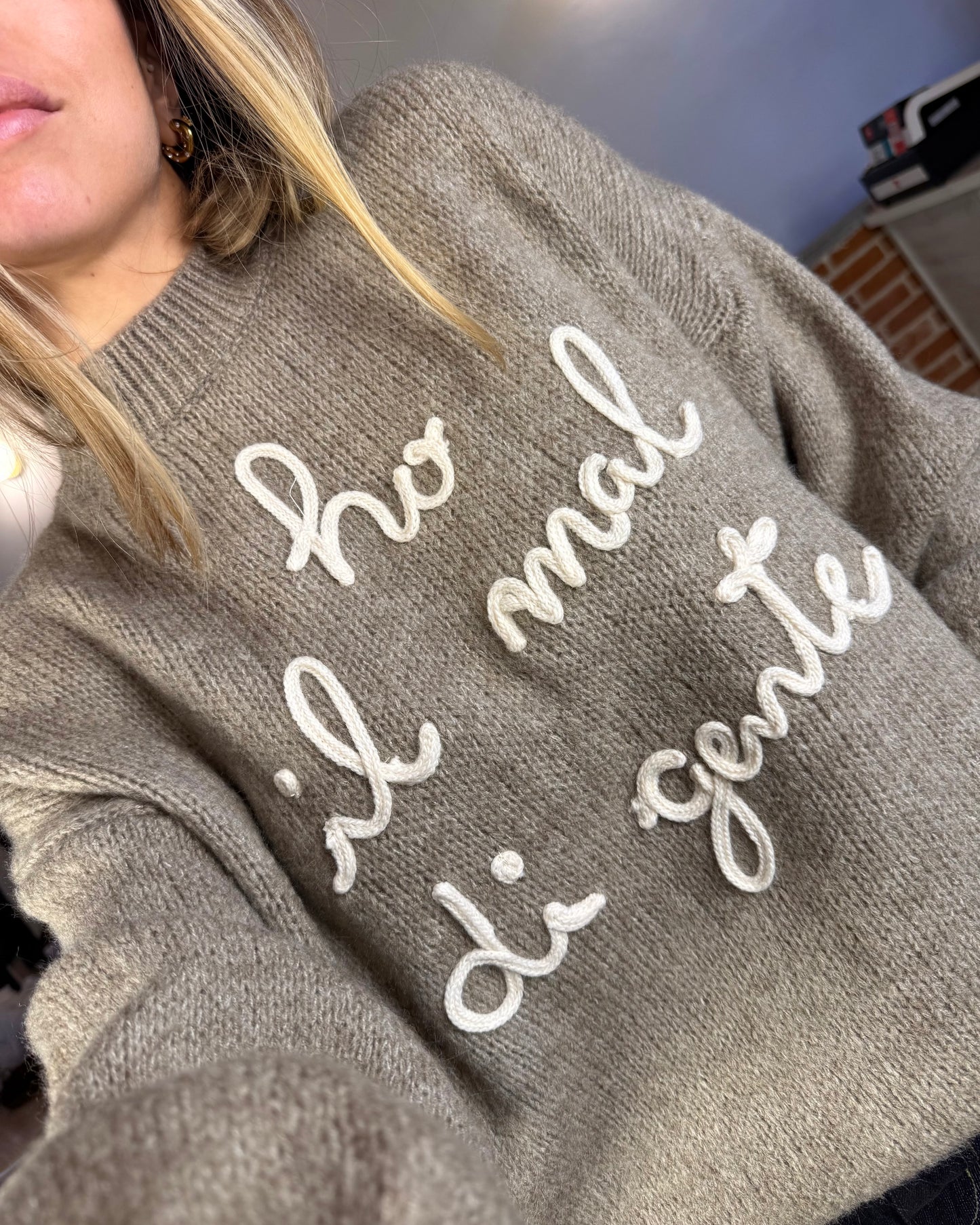 Maglione “Ho il mal di gente”