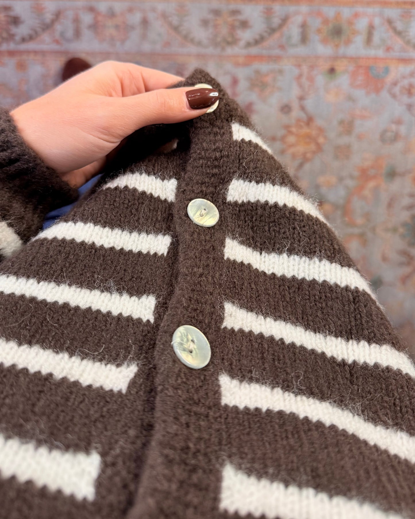 Cardigan con bottoni