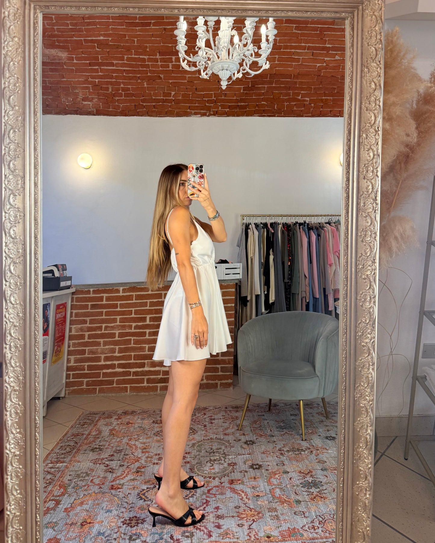 Tutina in raso
