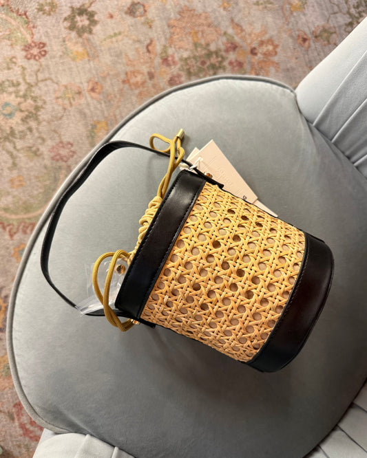 Secchiello in rattan
