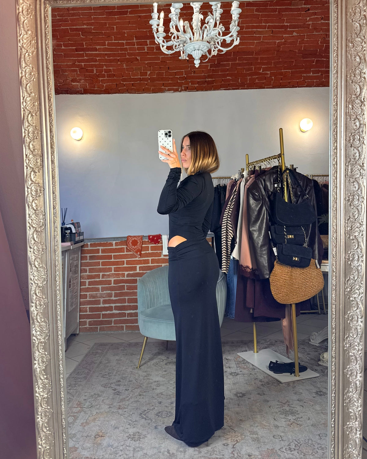 Abito lungo cut out