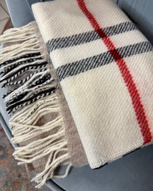 Écharpe à motifs tartan avec franges