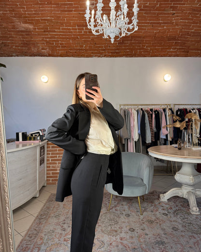 Pantalone a sigaretta