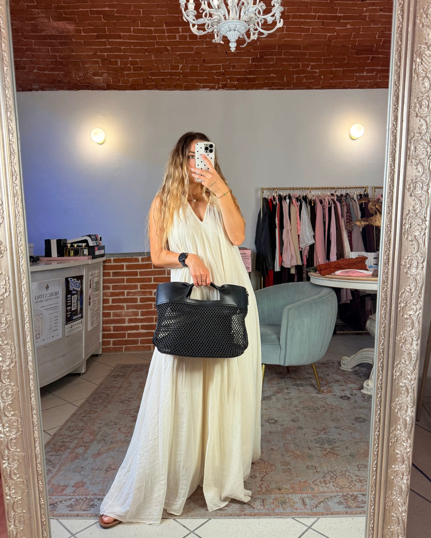 Bag a mano in rafia