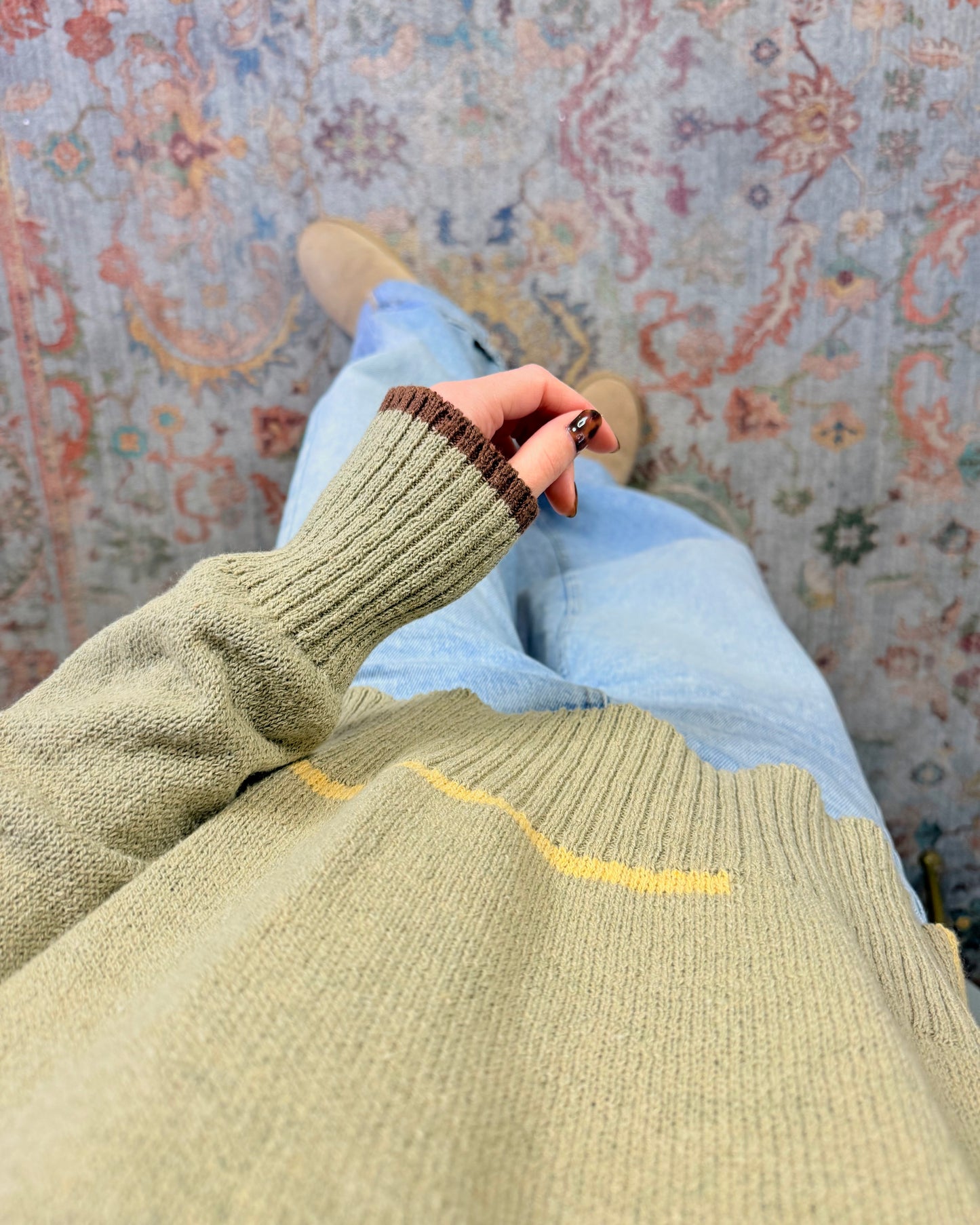 Maglioncino in cotone con spacchi