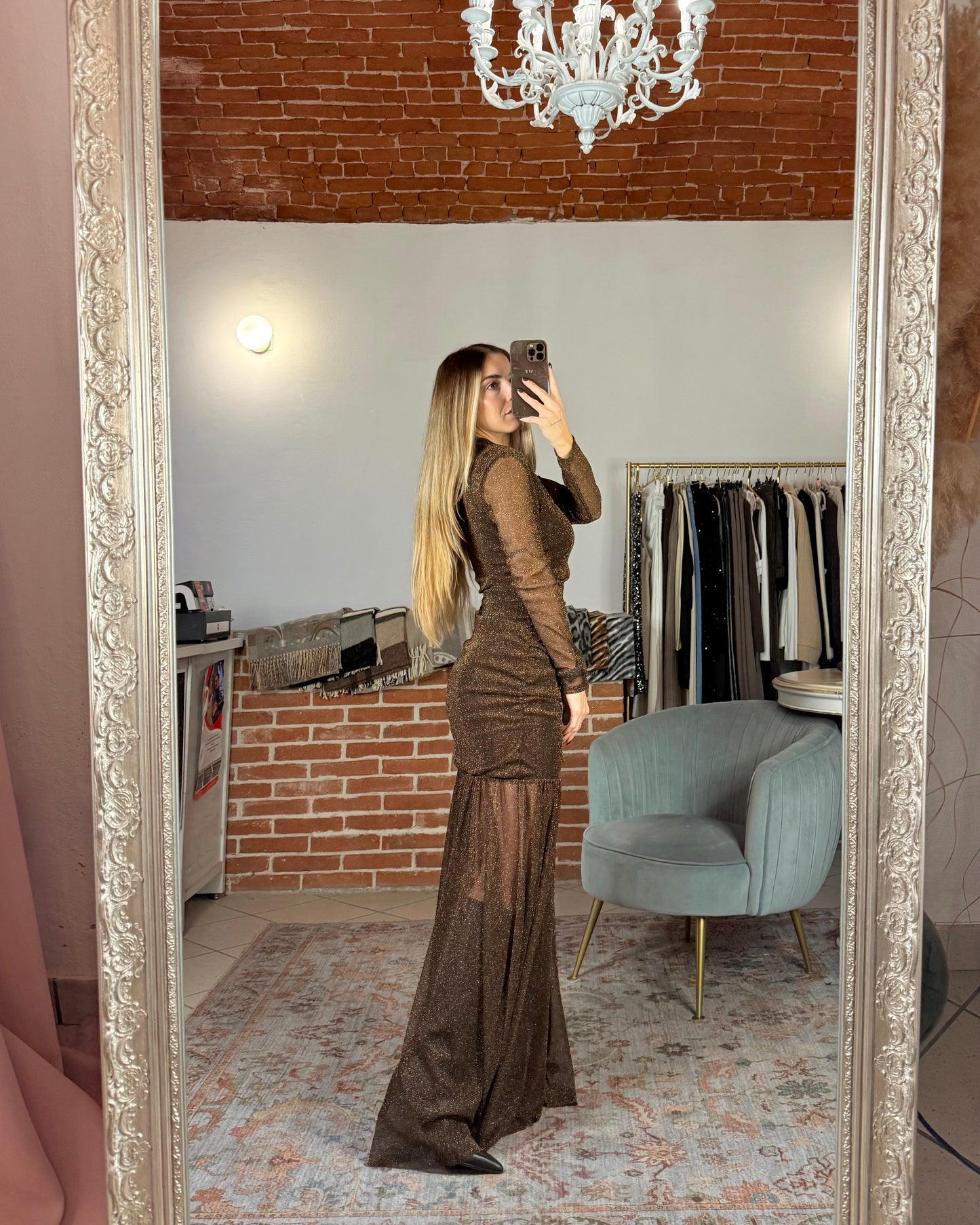 Robe longue en tulle et lurex