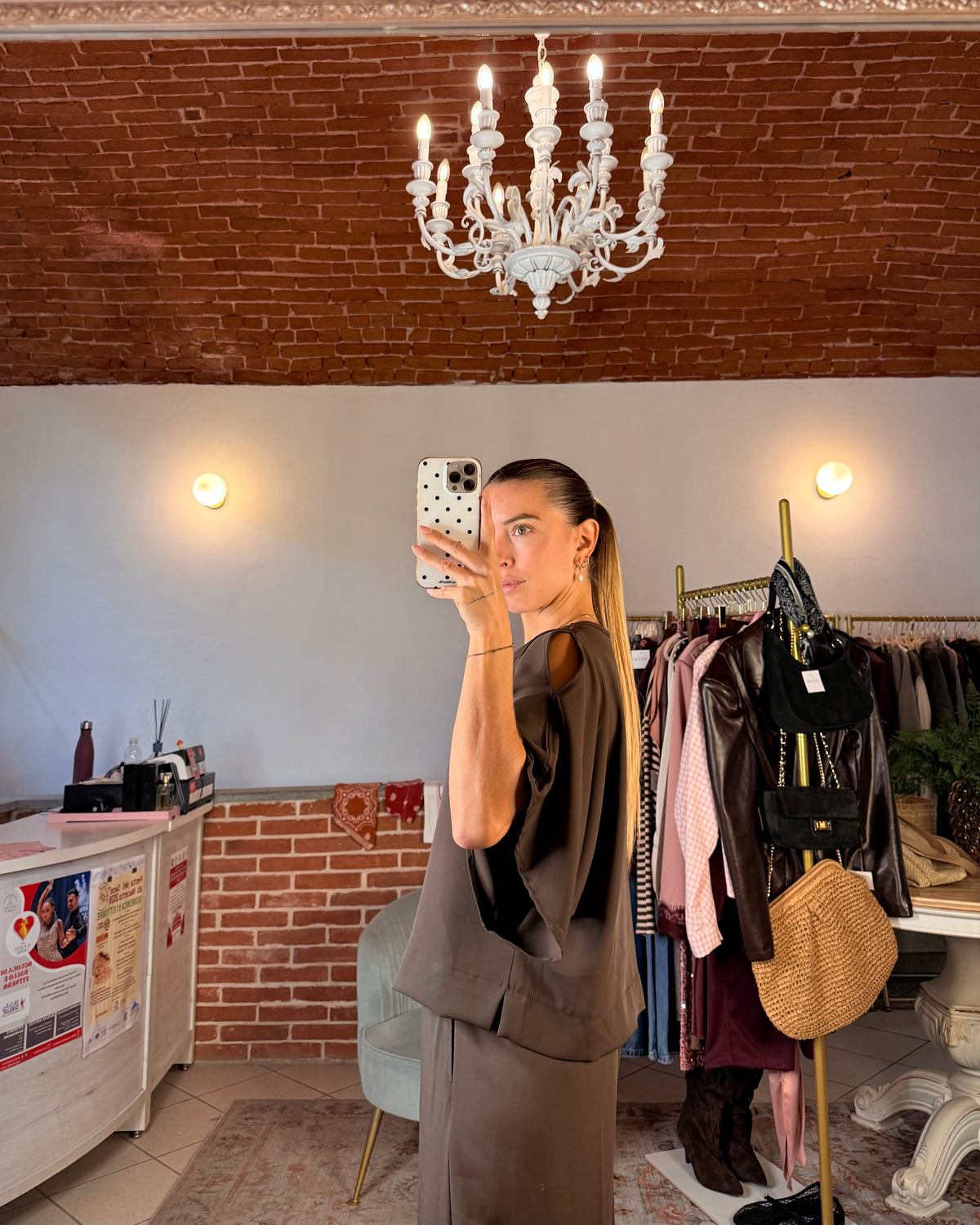 Blusa in tessuto fluido
