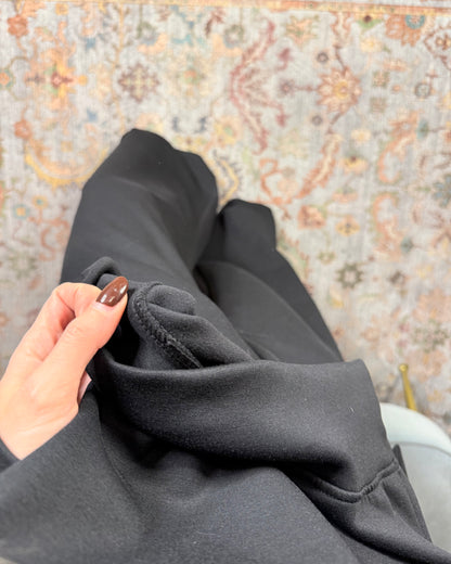 Tuta in viscosa felpata