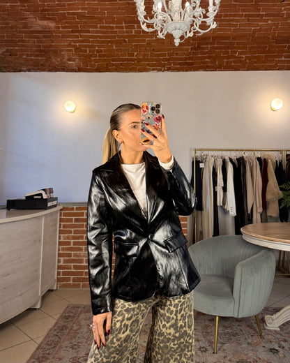 Blazer in similpelle effetto lucido