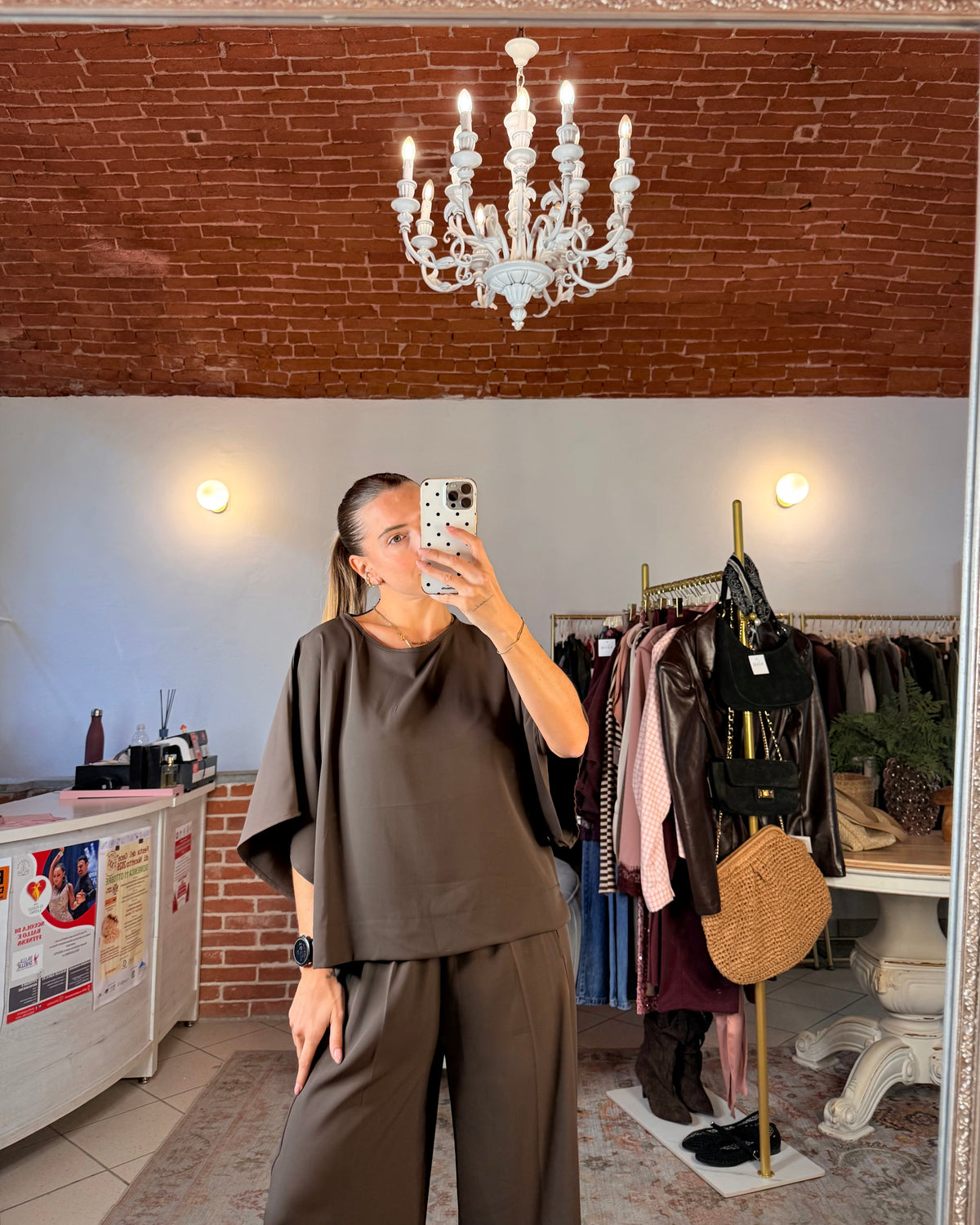 Blusa in tessuto fluido