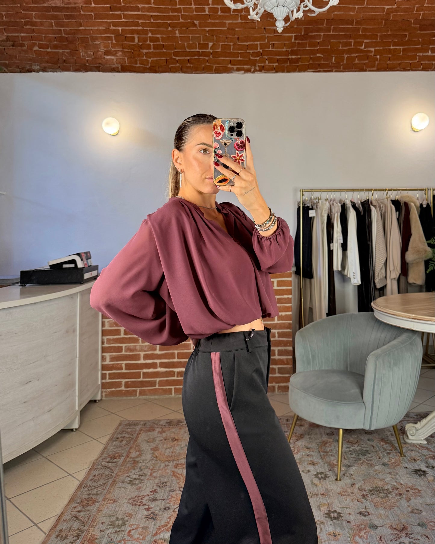 Pantalone con banda laterale