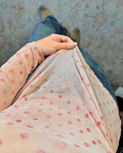 Maglia in tulle e pois in velluto