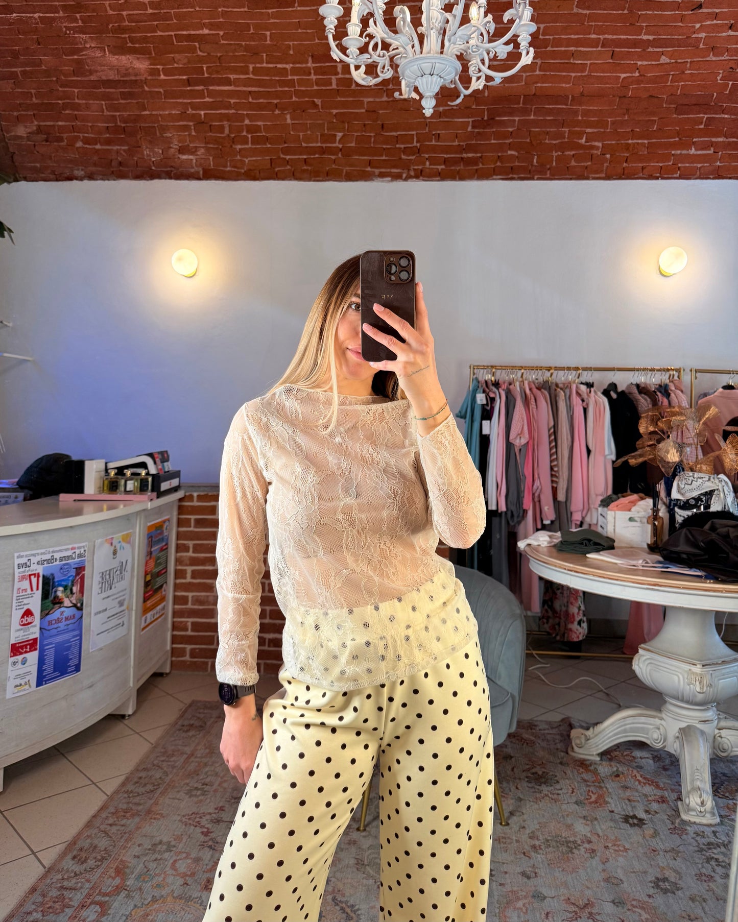 Maglia in pizzo