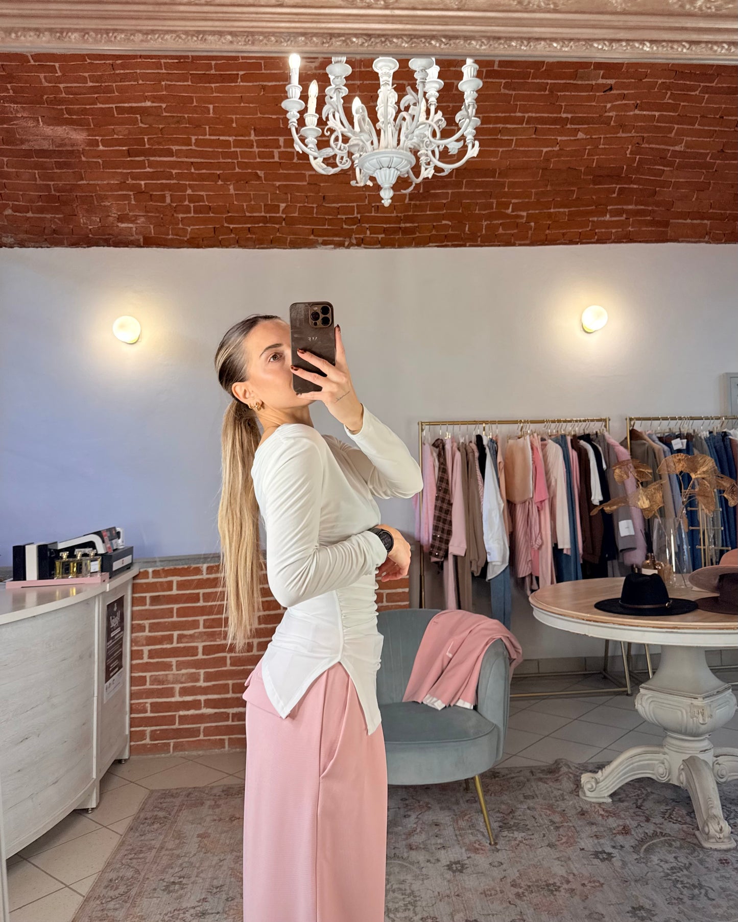 Maglietta asimmetrica