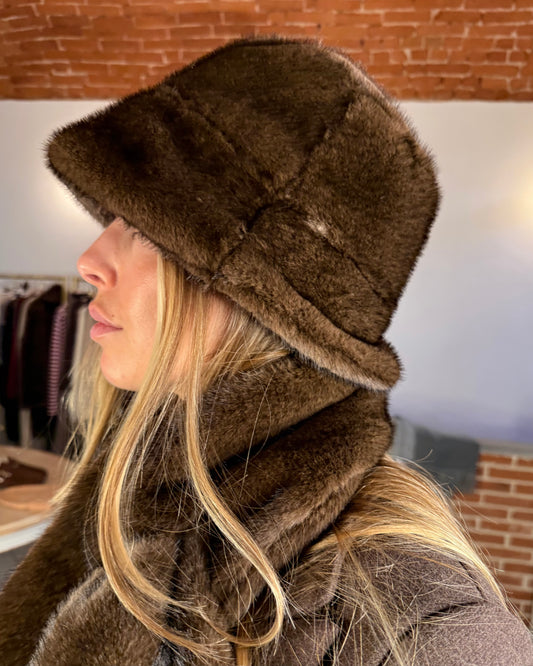 Cappello eco pelliccia