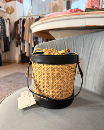 Secchiello in rattan